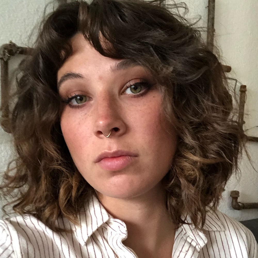 Meet your Posher, Raegan